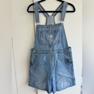 Levi’s Shortalls Small